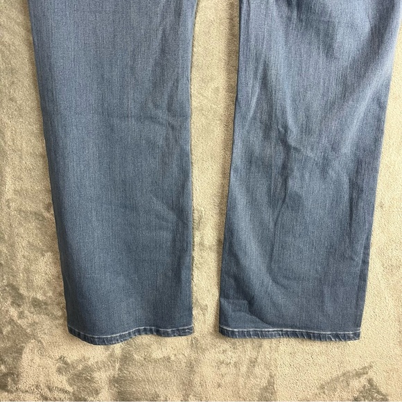 Hot in Hollywood NWT Silky Denim Pull On Bootcut Jeans 2XT Vital Stretch Tech - Picture 8 of 14